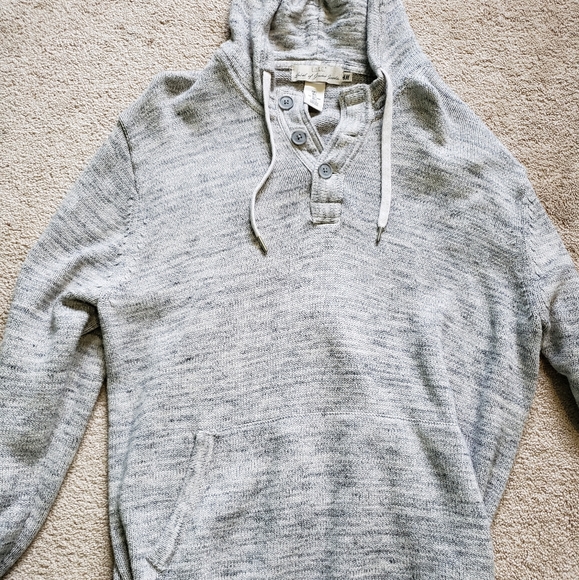 Sweater - Picture 1 of 1